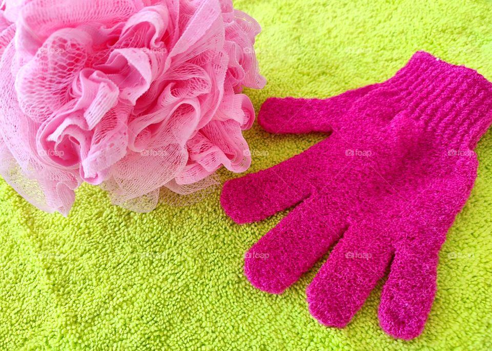 Bathroom accessories