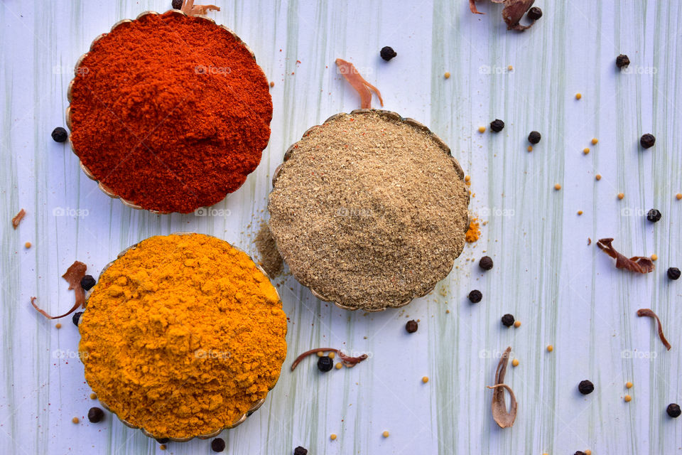 three spices coriander chilli turmeric powder