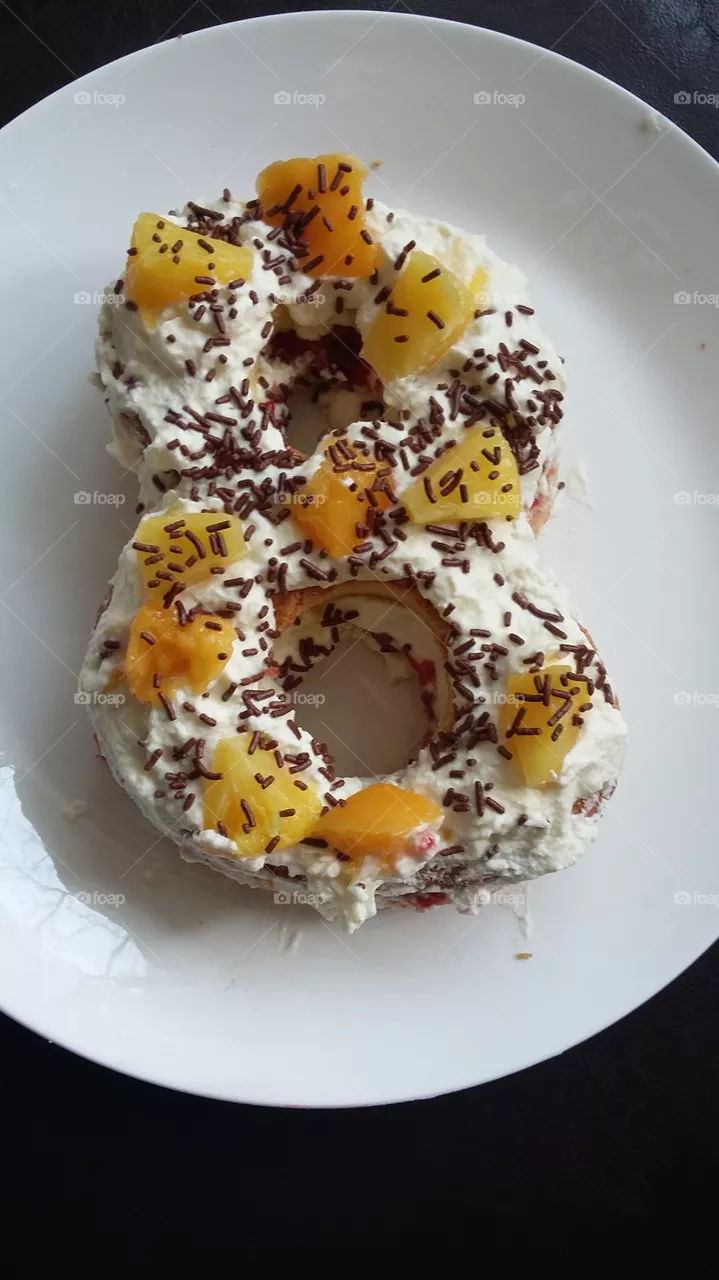 8 year birthday cake with fruit