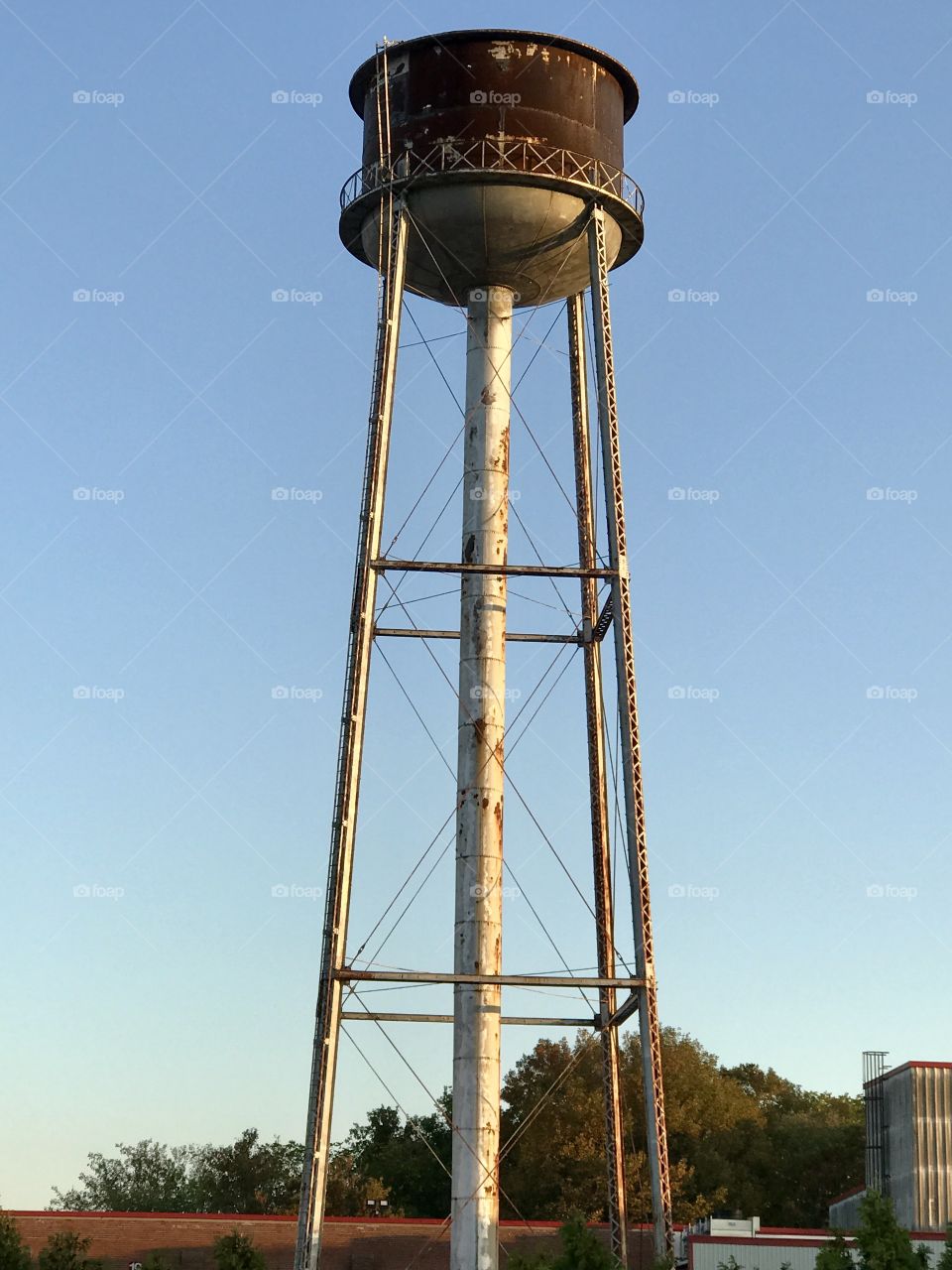 Rustic water tower (Southern Ontario)