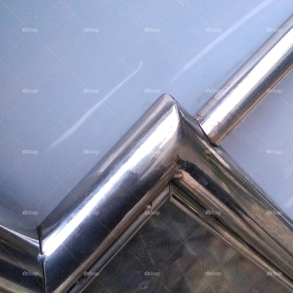 Triangle shape on stainless railing