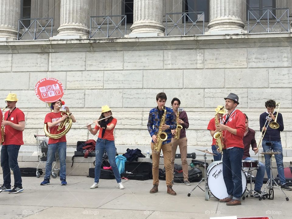 Jazz band playing music in the street