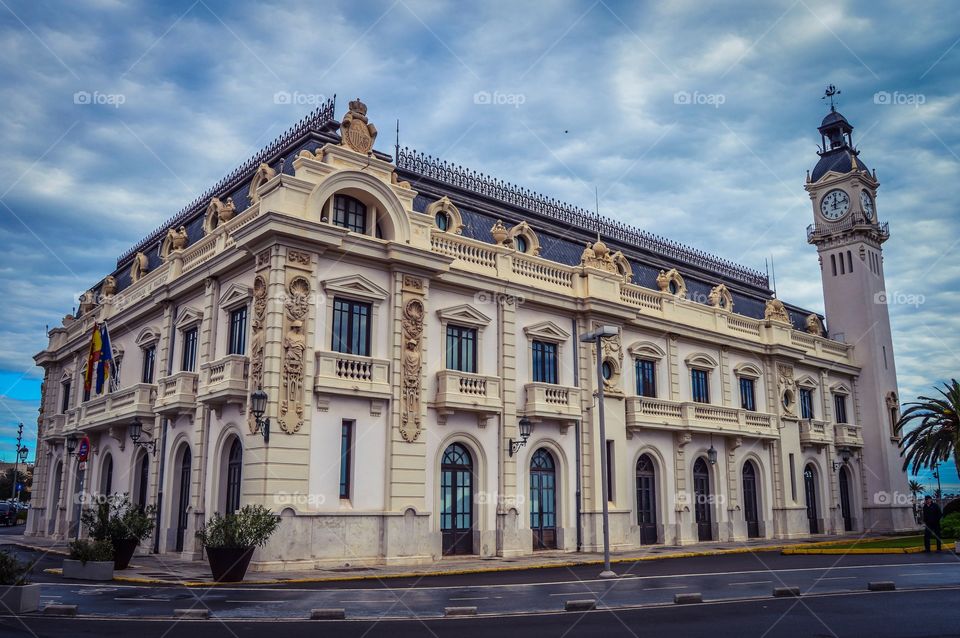 Edificio del Reloj, antigua Estación de Viajeros del Puerto de Valencia (Valencia - Spain)