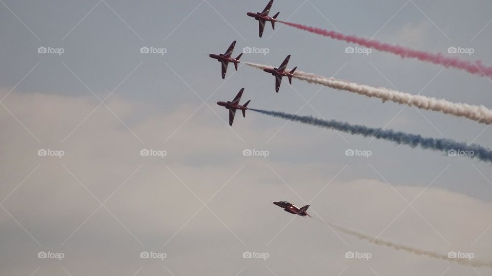 Red arrows