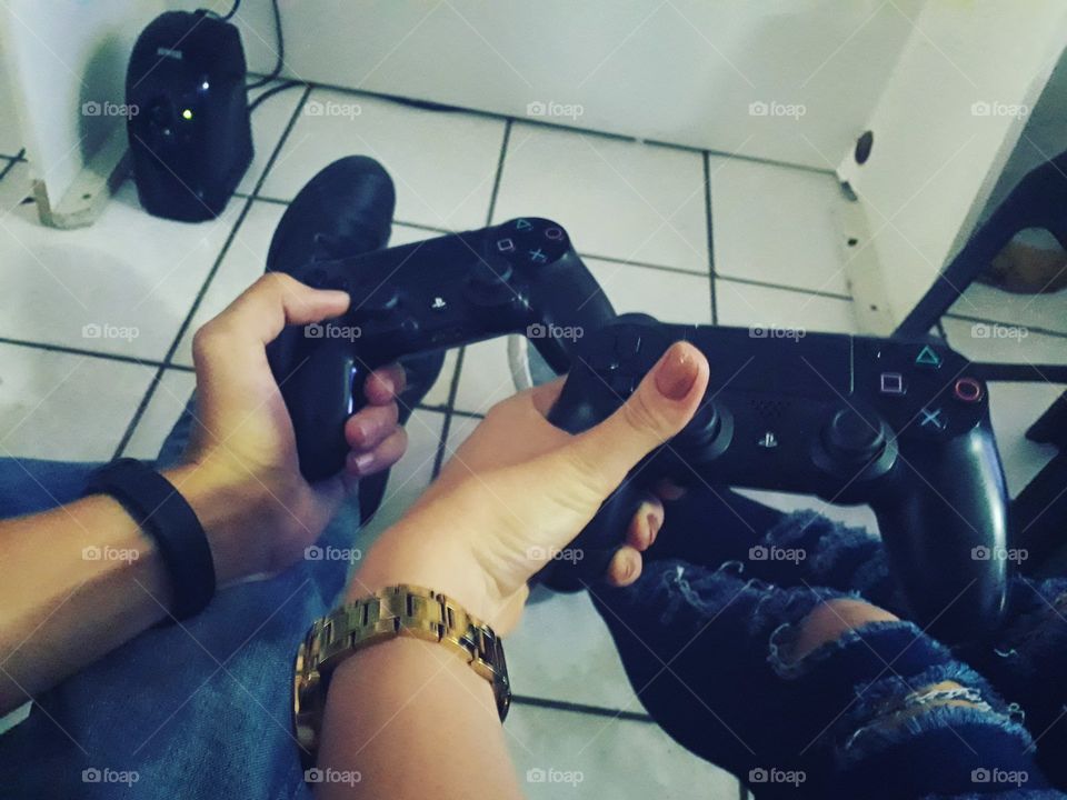 Of life I do not want much. I just wanted to know that I tried everything I wanted, I had everything I could, I loved everything that was worth and I lost only what, deep down, was never mine.