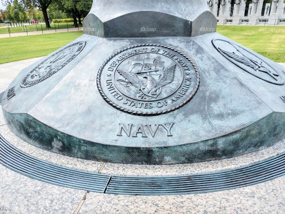 Navy logo at the Washington DC World war II memorial
