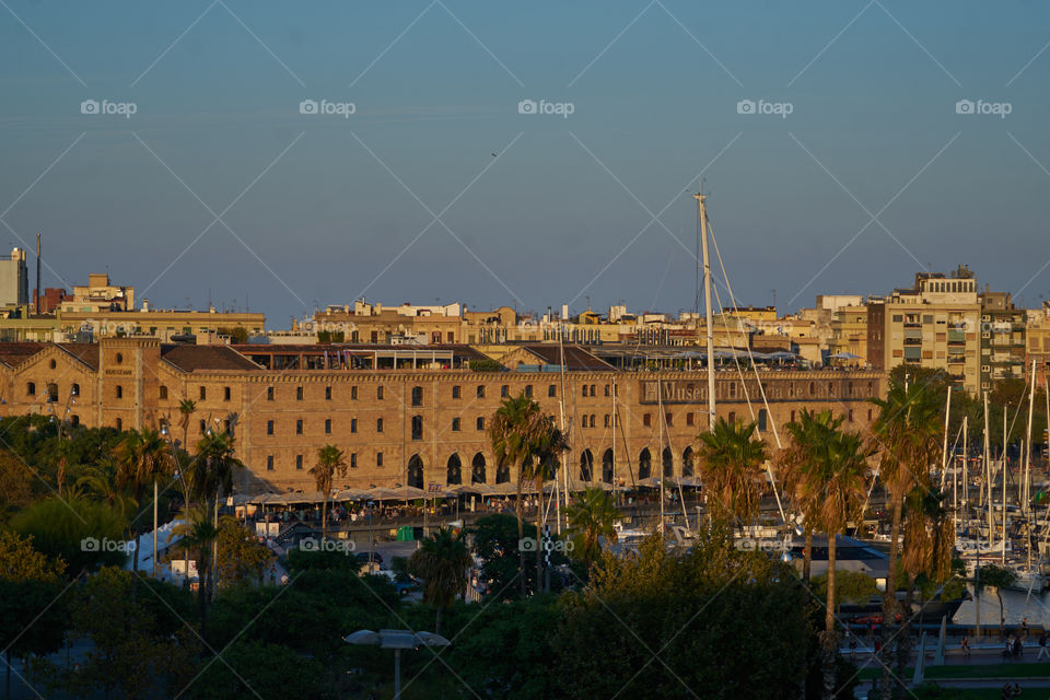 Barcelona vista del Puerto deportivo