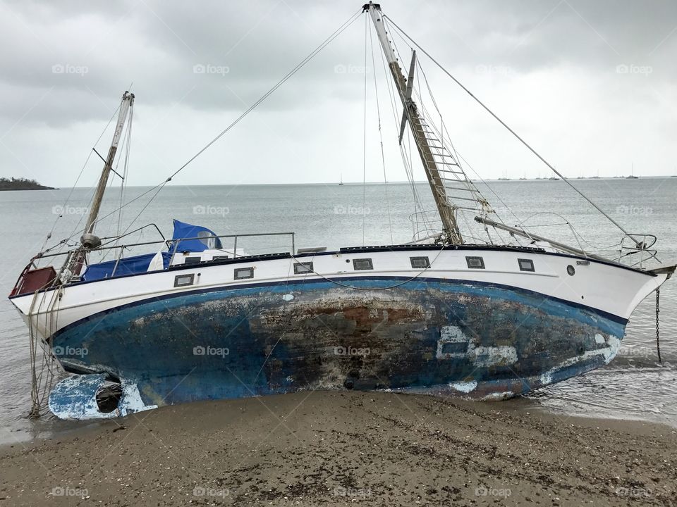 Cyclone Debbie 2017 Queensland, Australia sailboat shipwreck 