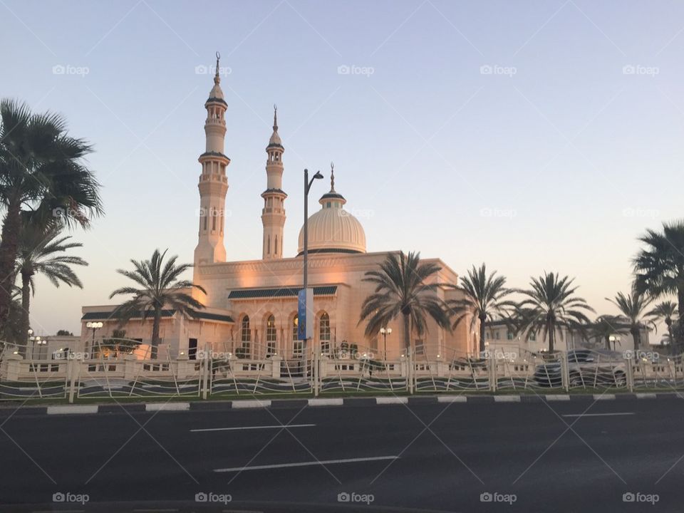 Dubai mosque 