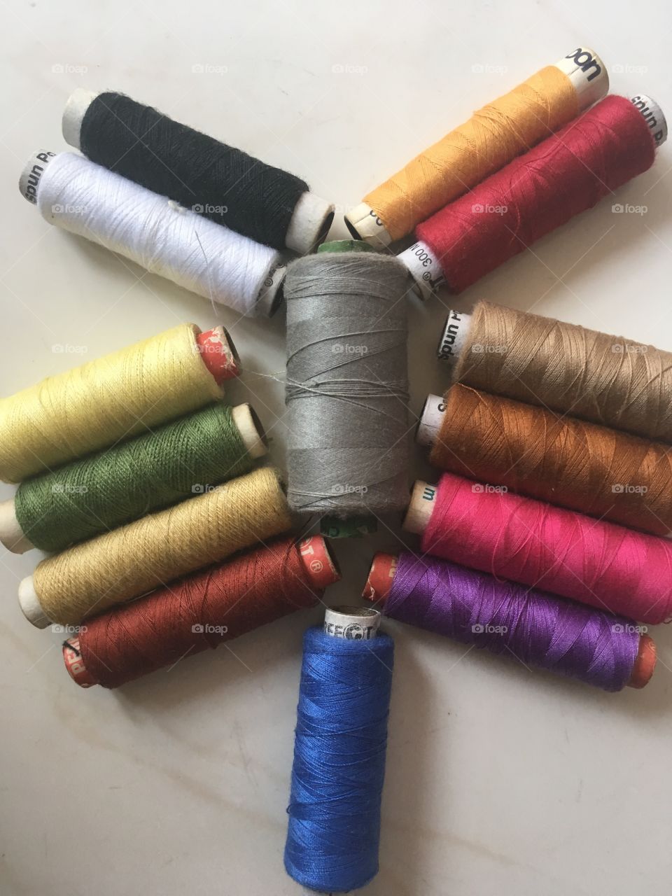 Colourful thread 