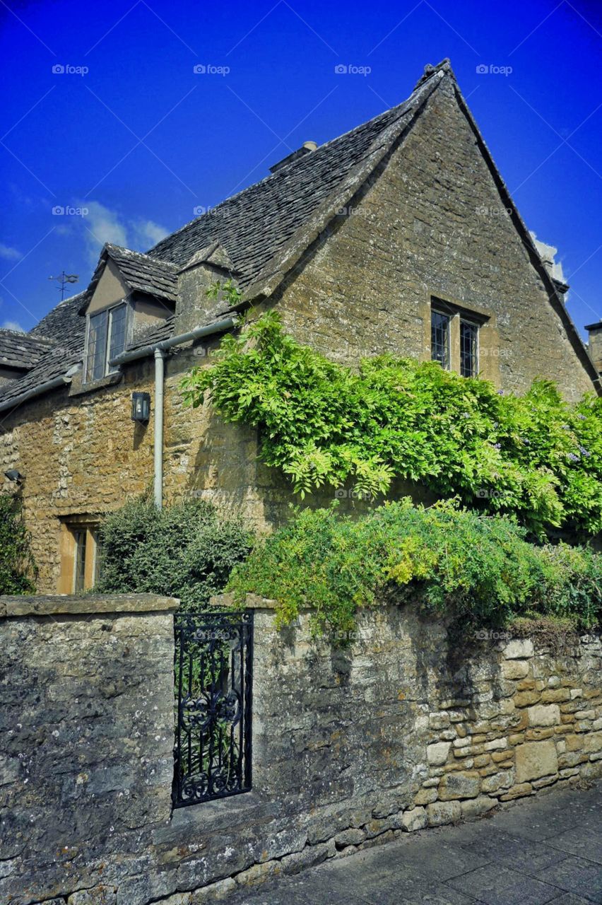 Cottage. Cotswolds