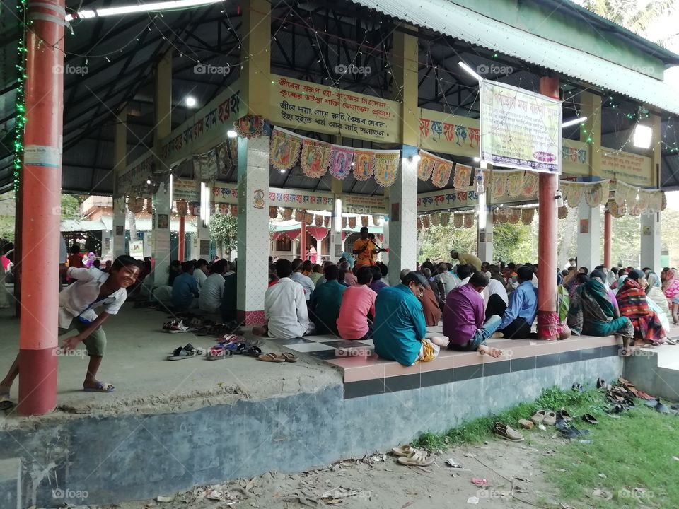 Kirtan song at Loknath temple