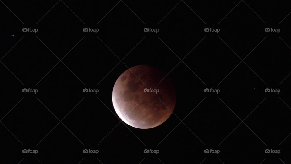 Blood moon and stars from Australia. 🌚