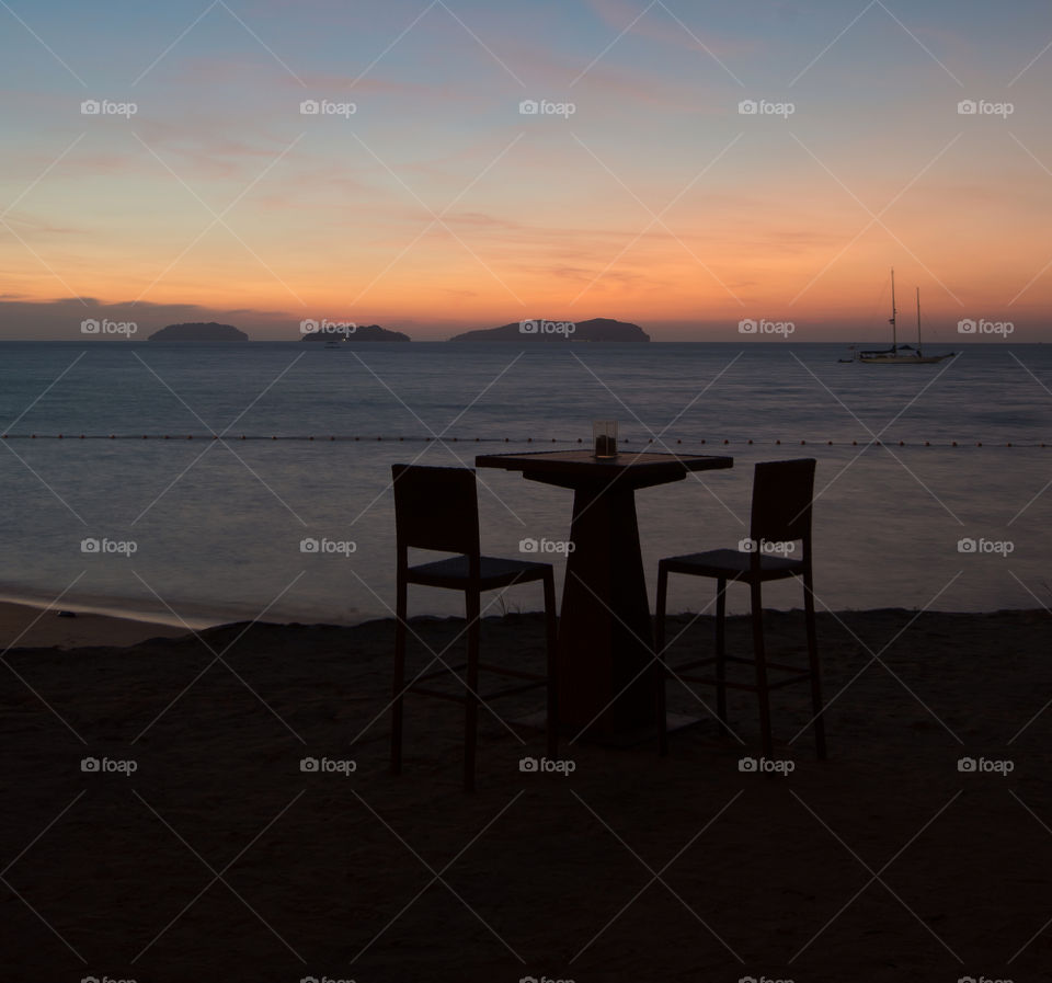 Sundowner drinks for 2?