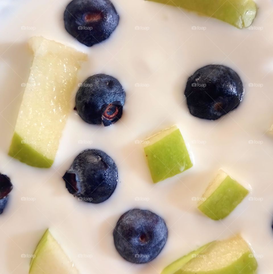blueberries, green apple and yogurt