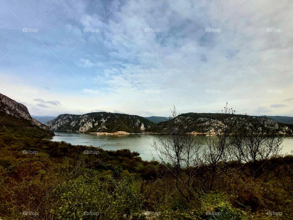 Donji Milanovac view at Danube river