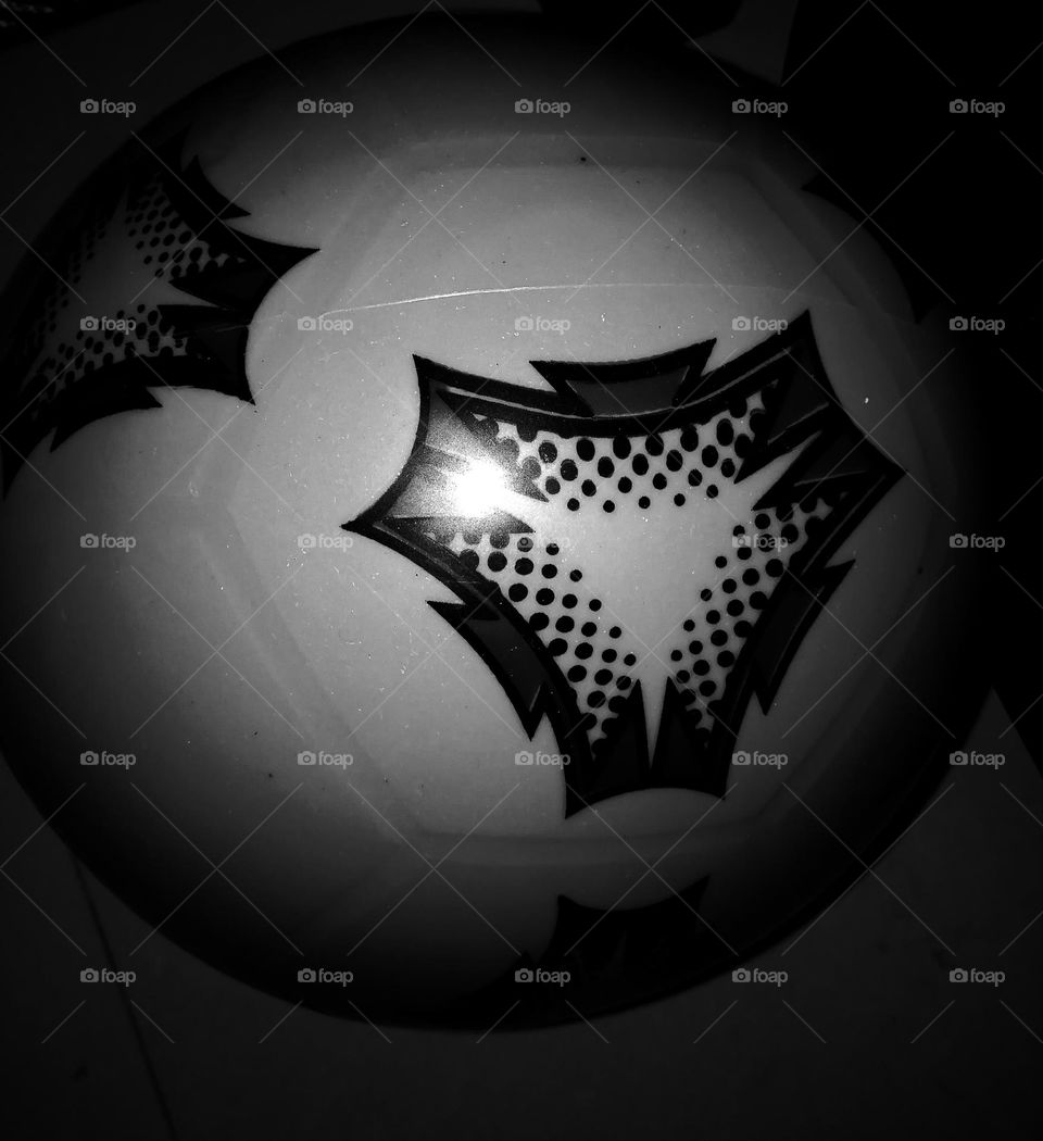 Blackpool White line boll