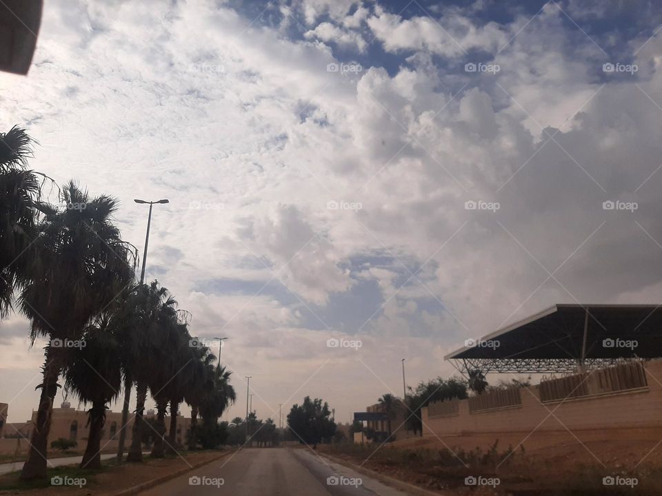 Please help me, I am very poor, I need your support and God is in need