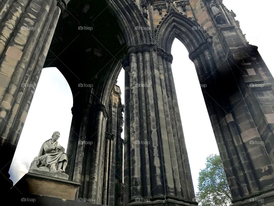 The Scotts Monument 2