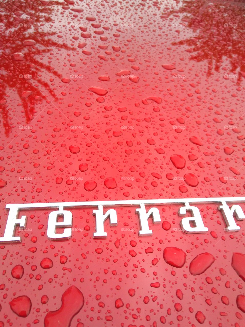 Ferrari in the rain
Ferrari im Regen
