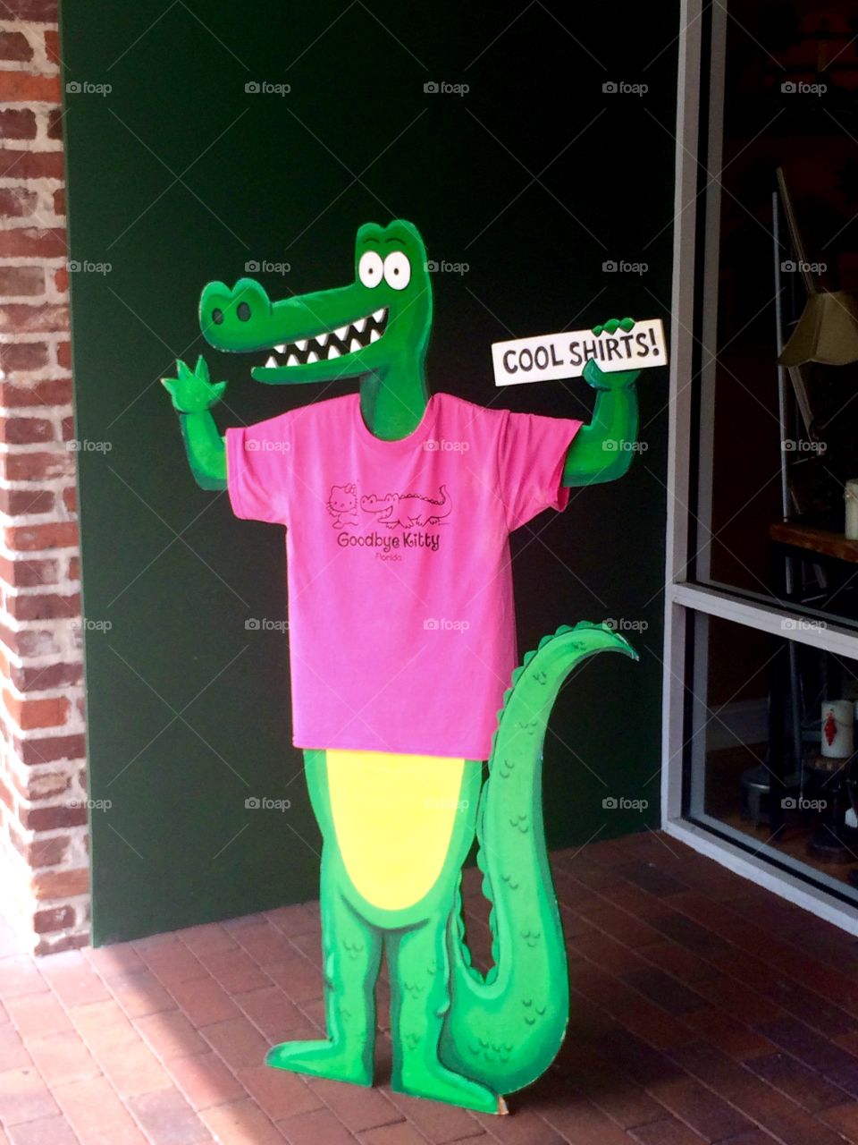 The Croc. Tee shirt sign, downtown Fort Myers, Florida