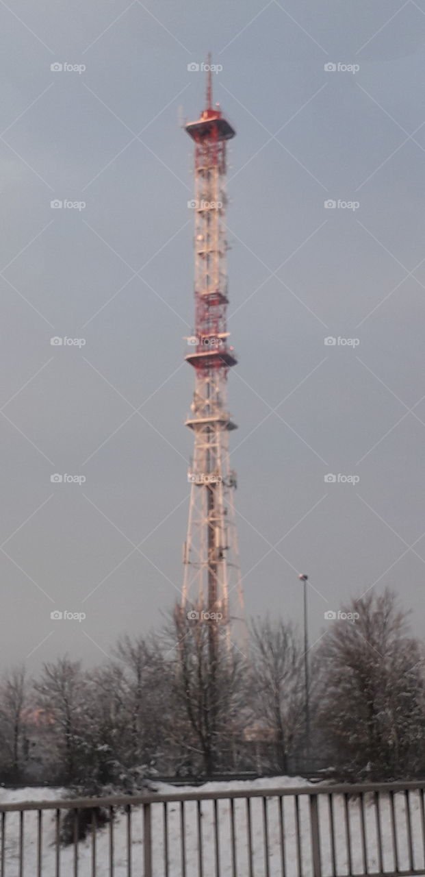 poteaux antennes-relais