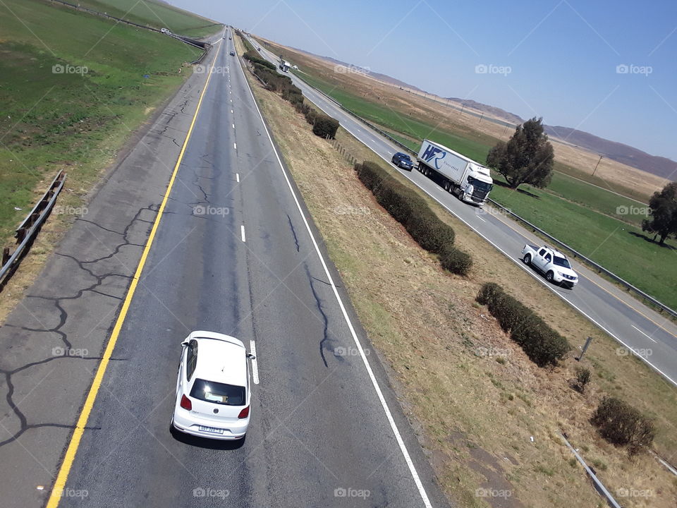 An N3 highway outside the city.