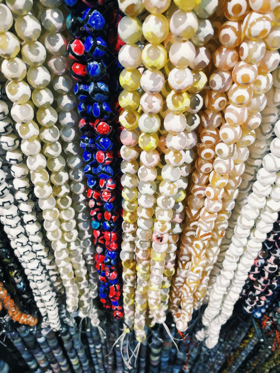 Colorful beadings