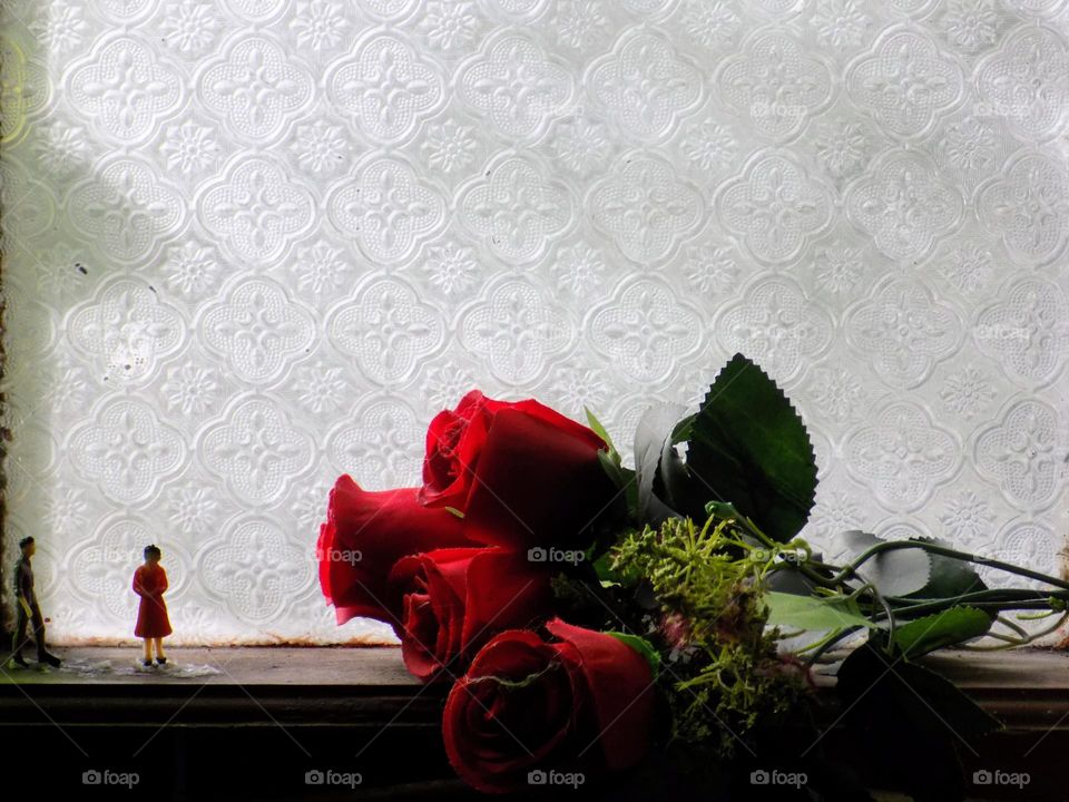 From the world of liliput, when love blossomed between them