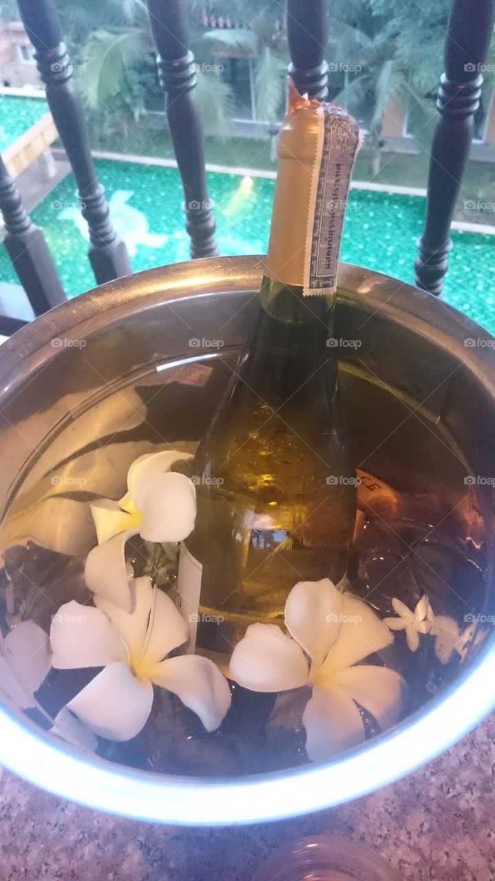 Refreshment. Asian serving