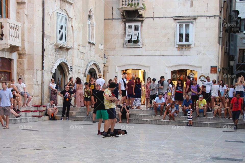 Enjoying two tourists music