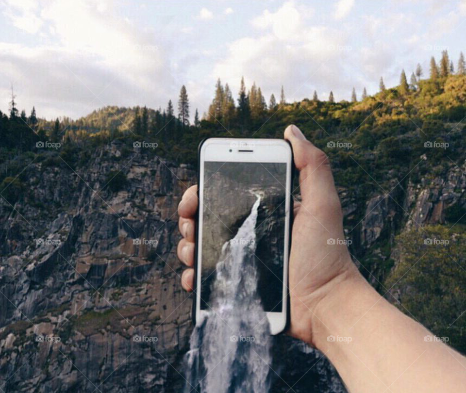 water fall from iPhone? 2k16 3D 😉