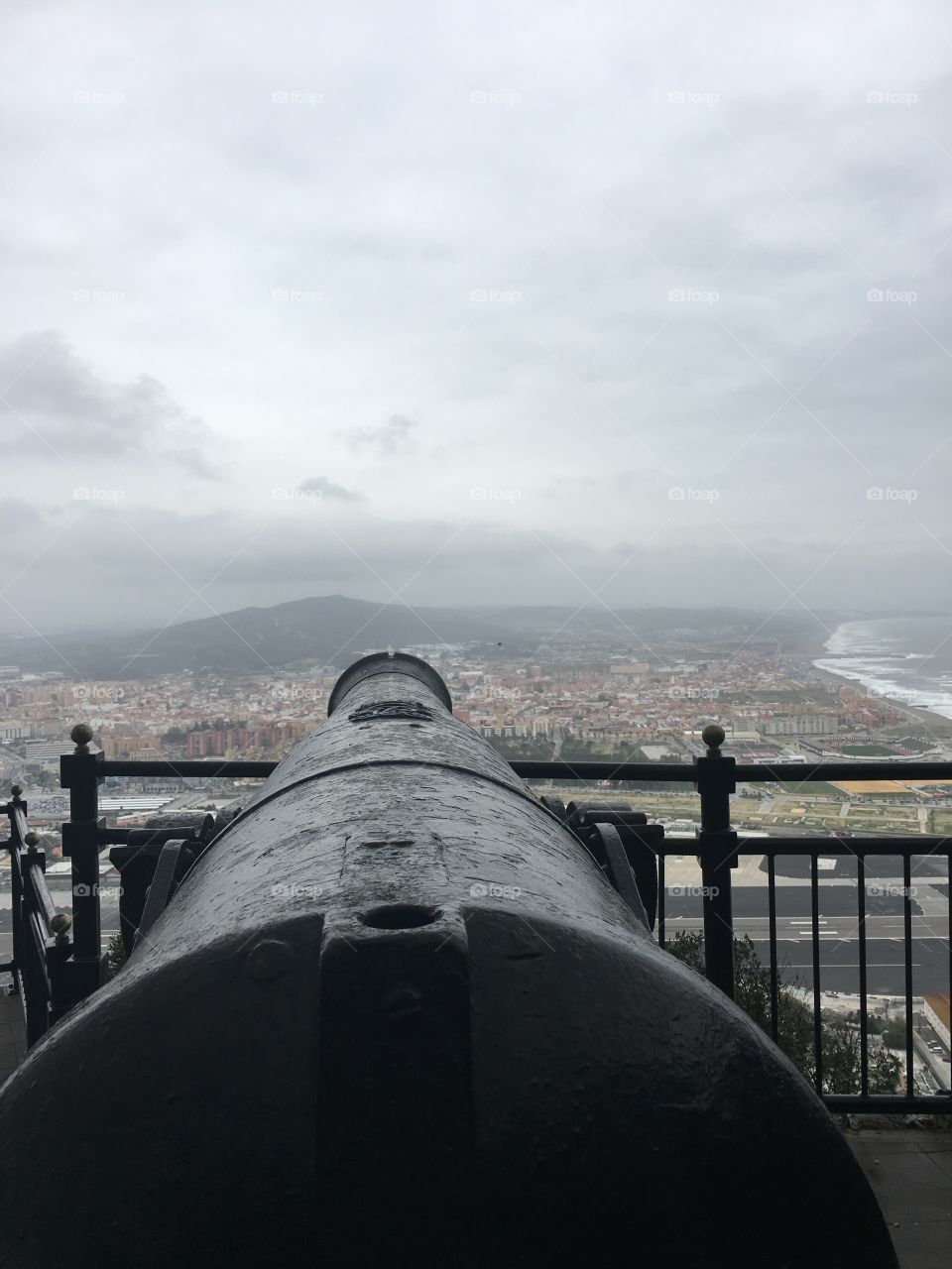 Gibraltar- cannon - views -sea-History 