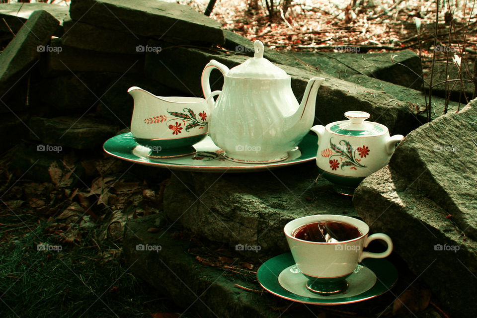 Abandoned Tea Party ( Series )