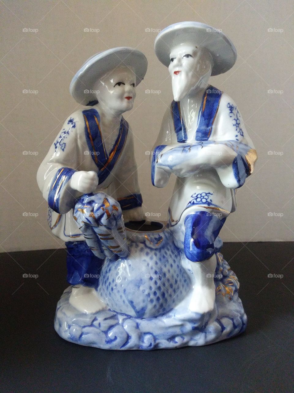 Chinese figurine