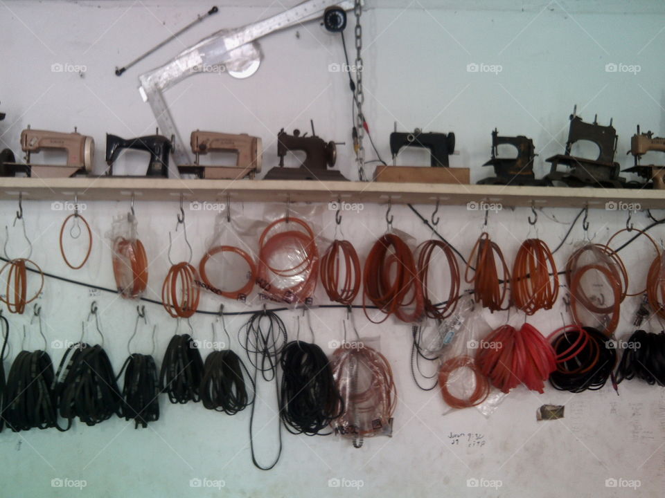 Sewing machines and spare parts for optimum performance