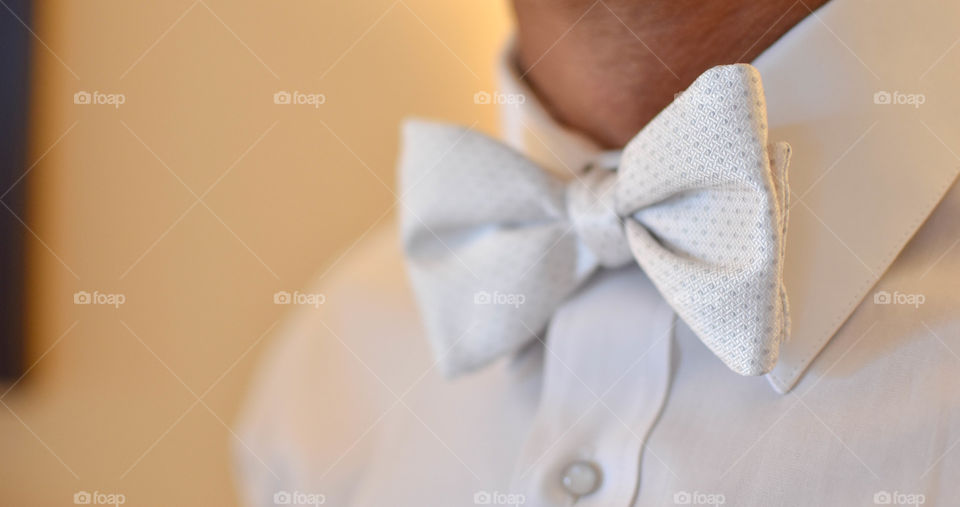 Bow tie pre-wedding