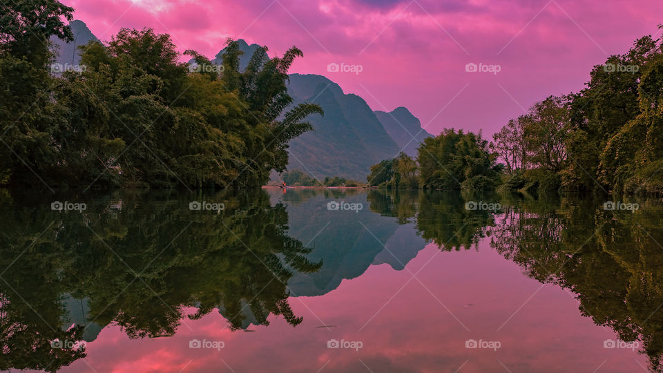 Reflections of the Li river in Yangshuo