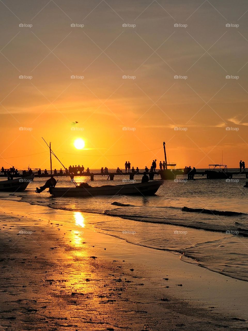 atardecer en playa mexicana del Caribe