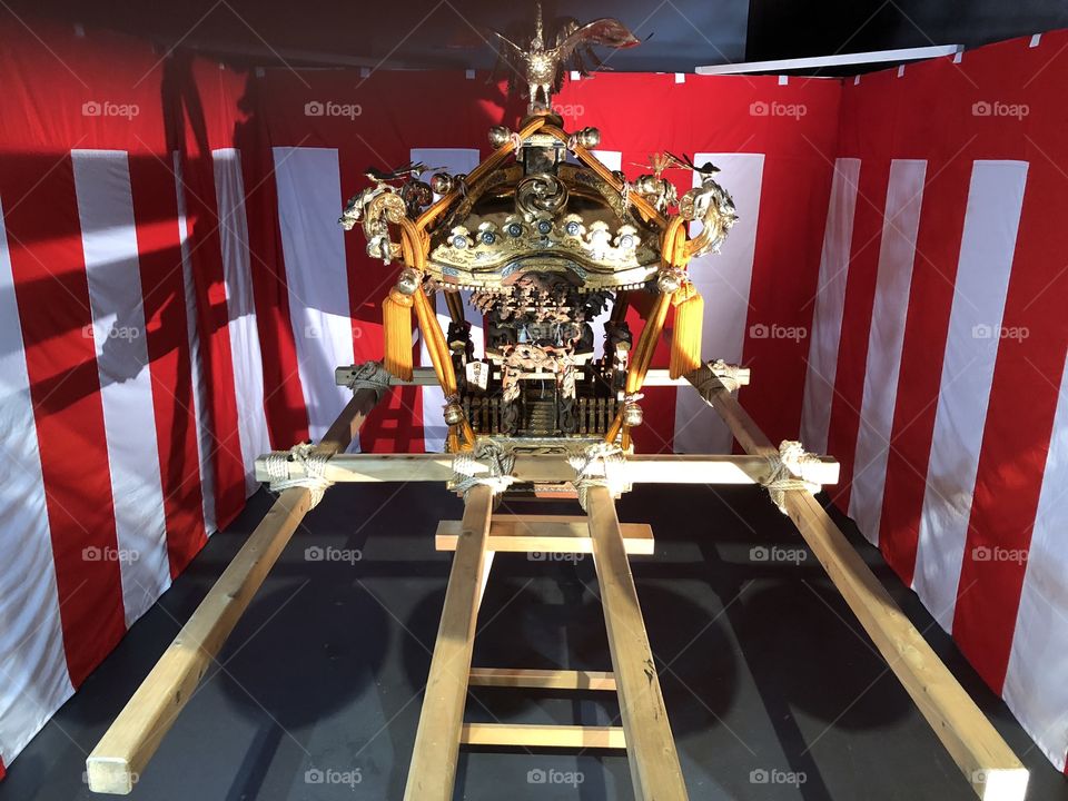 Borneo’s henge table of rare gold exhibit 