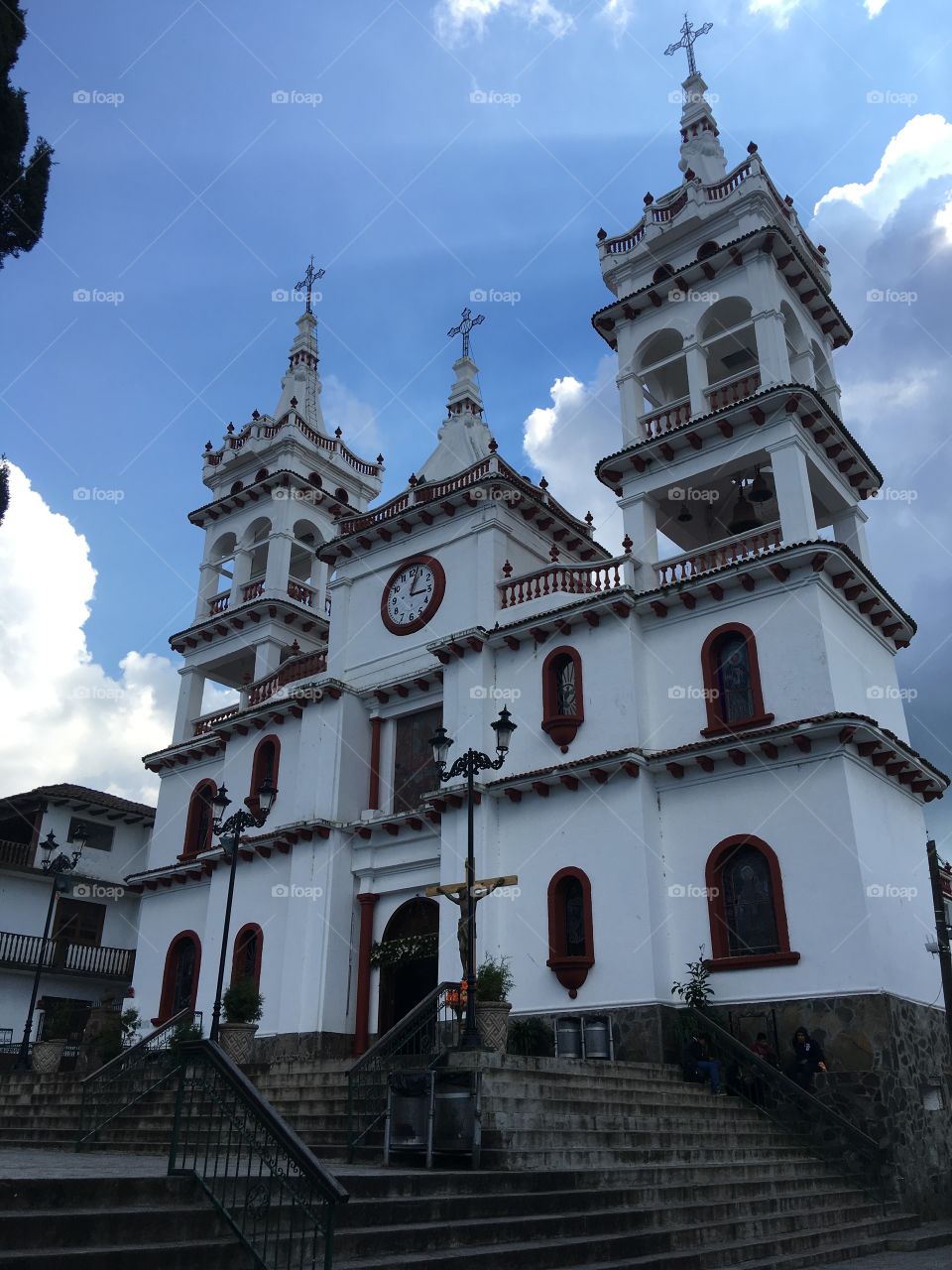 Church in the central plaza of Mazamitla