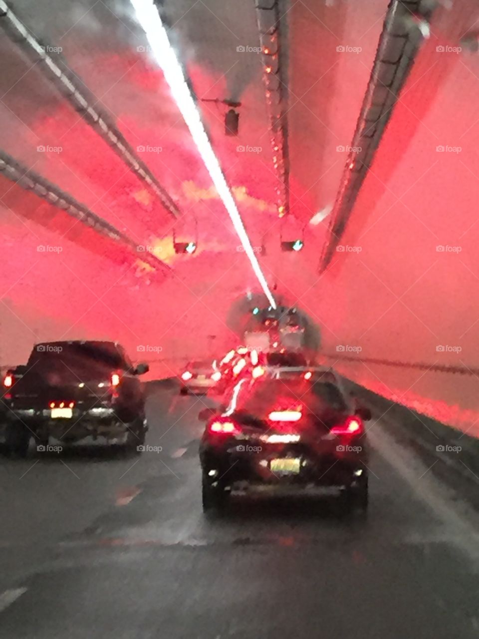 Brake lights in the tunnel 