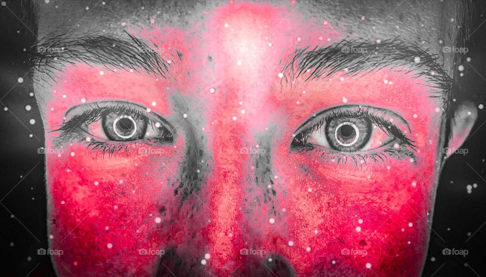 A sci-fi shot. Silver eyes with a magenta coloured face. 