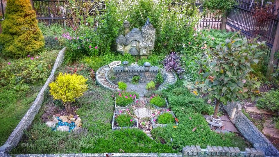 Majestic Mini Castle