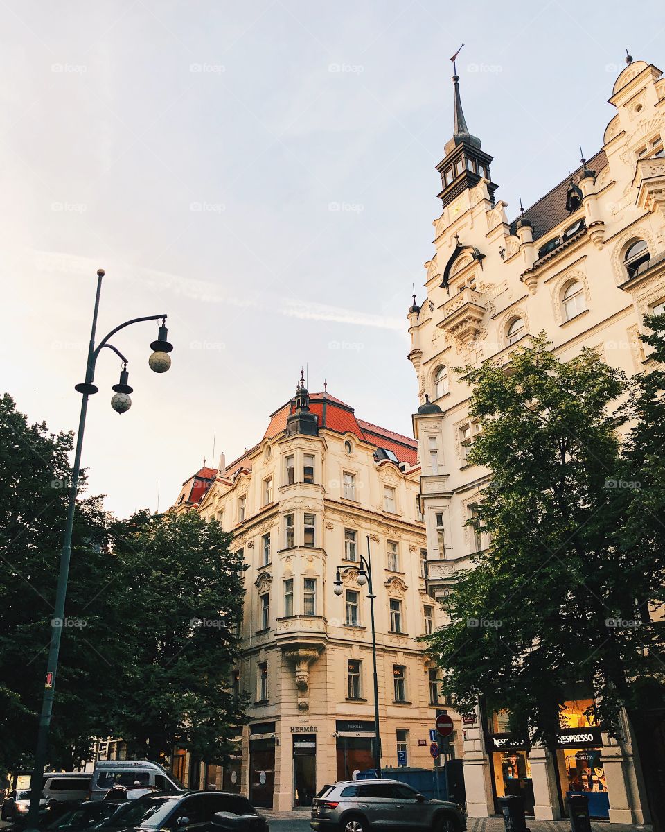 Prague’s architecture is so beautiful in the summer ☀️