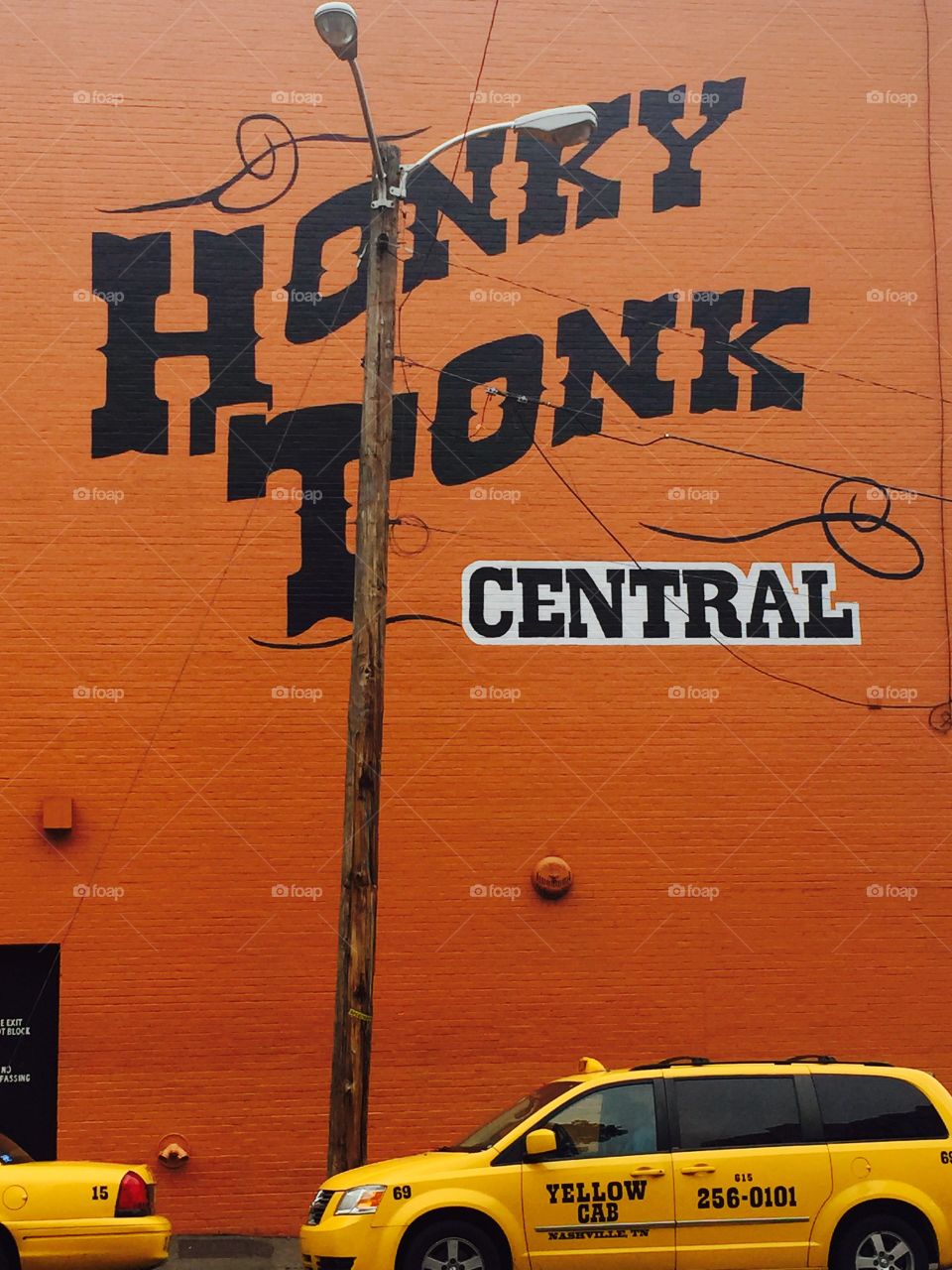 Honkey tonk