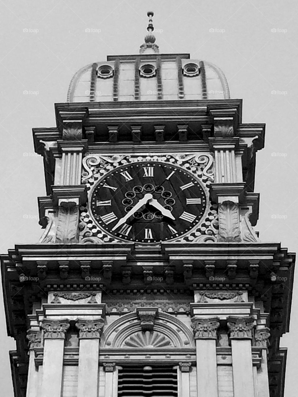 What time is it in Dubuque