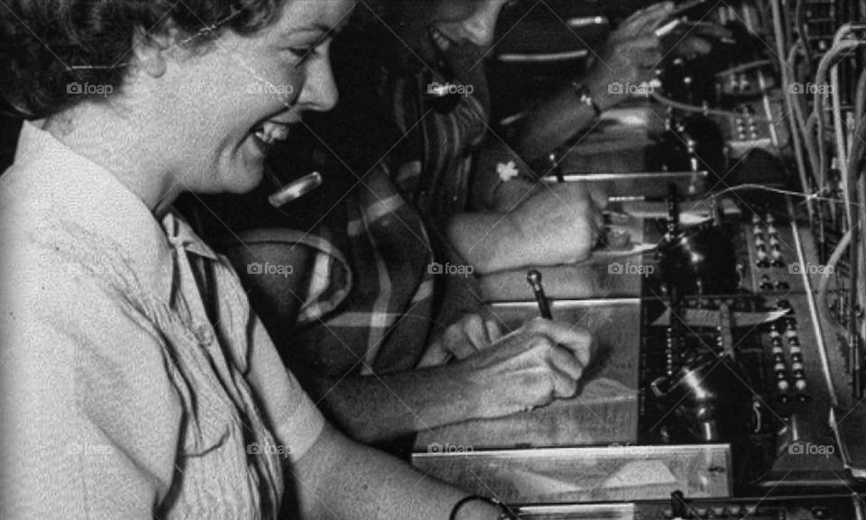 Mostra fotografica sui mestieri sui mestieri scomparsi. Centraliniste