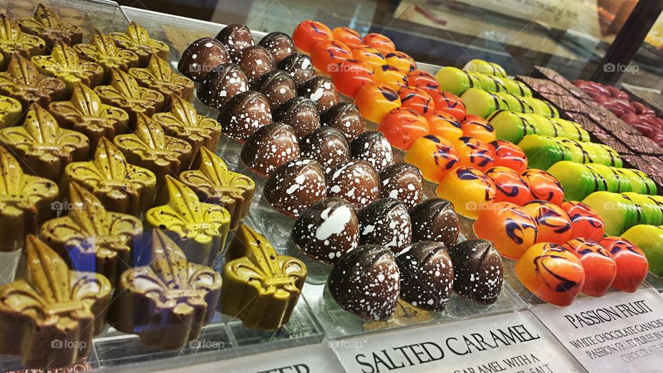 color chocolates