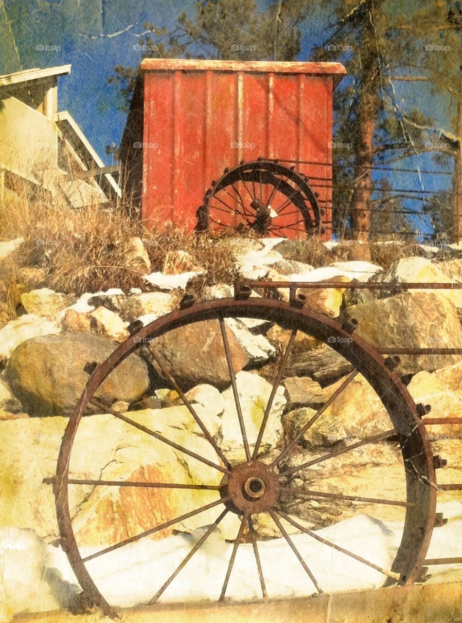Old West Wagon Wheel